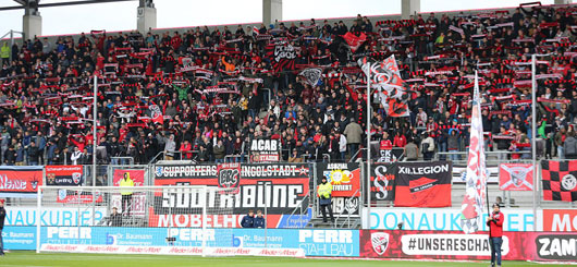 Fanblock 1. FC Ingolstadt zu Vor-Coronazeiten Fanblock 1. FC Ingolstadt zu Vor-Coronazeiten