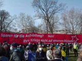 Transparent des 'Offenen Treffens gegen Krieg und Militarisierung Stuttgart'