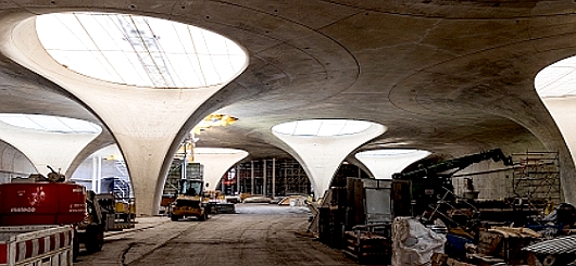 der neue Bahnhofstrog in Stuttgart
