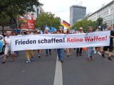 Demonstranten mit Banner, Berlin, 03.08.2024