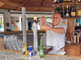  Barkeeper Juan José,  mit voller Energie  im Einsatz 