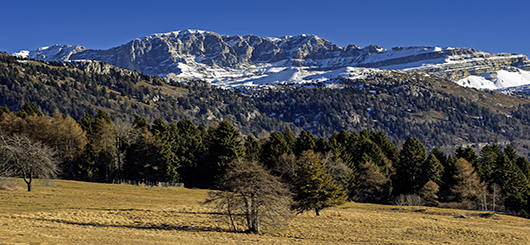 Serra Dolcedorme und Monte Pollino prägen die höchste Gebirgslandschaft des südlichen Apennins.